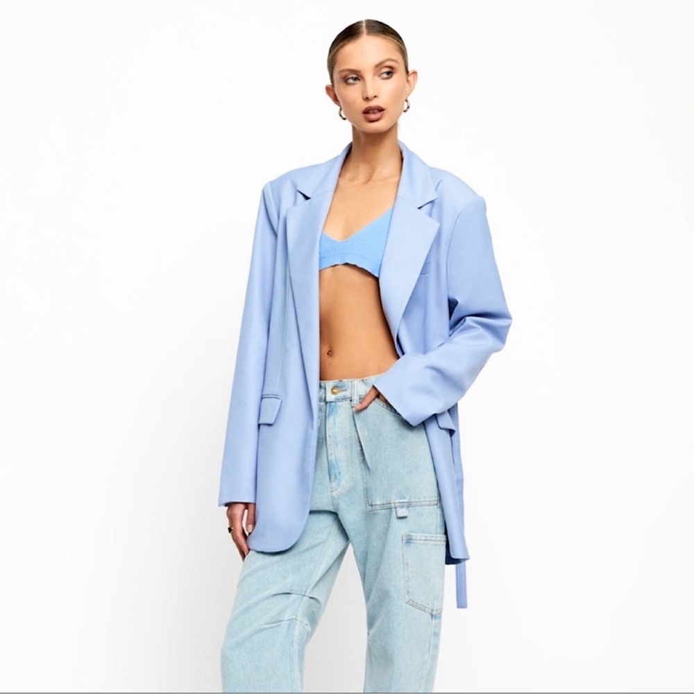 LIONESS oversized blazer 🩵